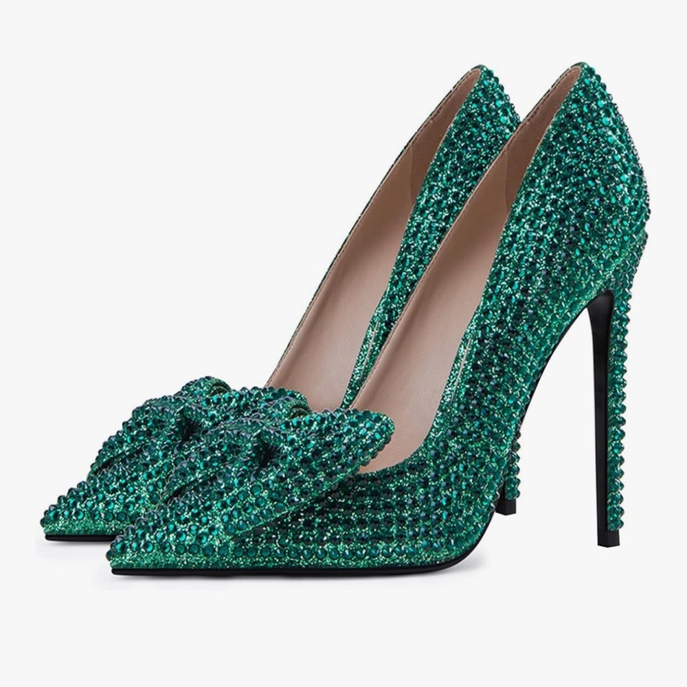 FSJ Elegant Green Stiletto Heels. Size 8